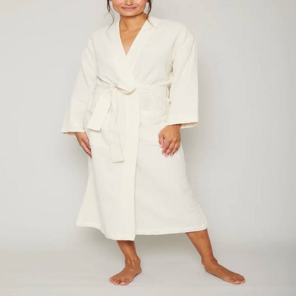 NEW Pour Les Femmes Angel Long Robe Creme 100% Cotton